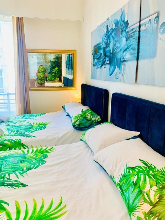 Endless Stunning Mediterranean Sea Views Promenade Des Anglais Ницца Экстерьер фото